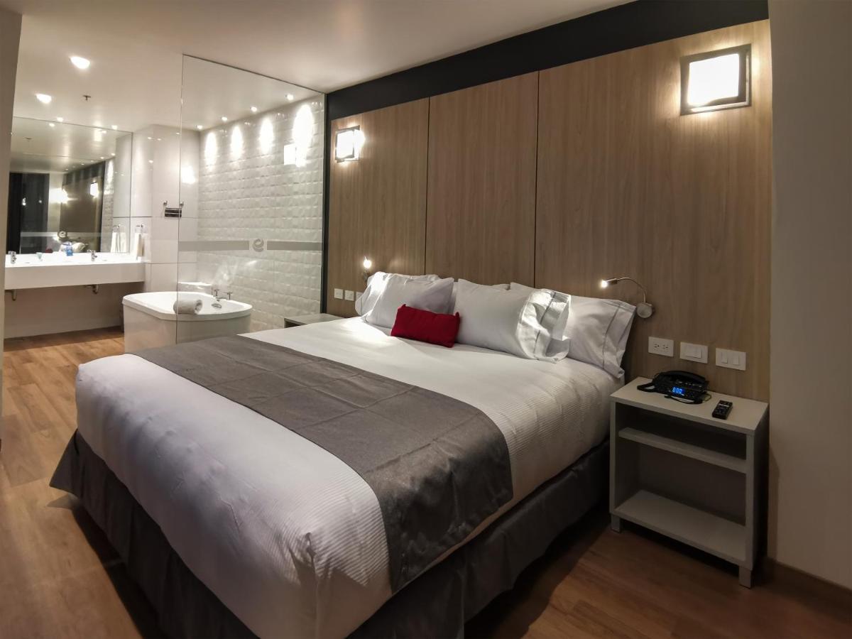 Ramada Encore By Wyndham Monterrey Apodaca Zona Aeropuerto Eksteriør bilde