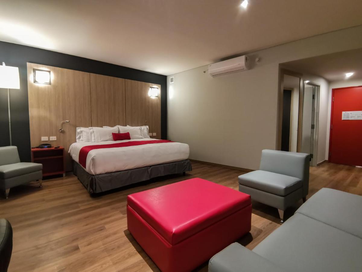 Ramada Encore By Wyndham Monterrey Apodaca Zona Aeropuerto Eksteriør bilde