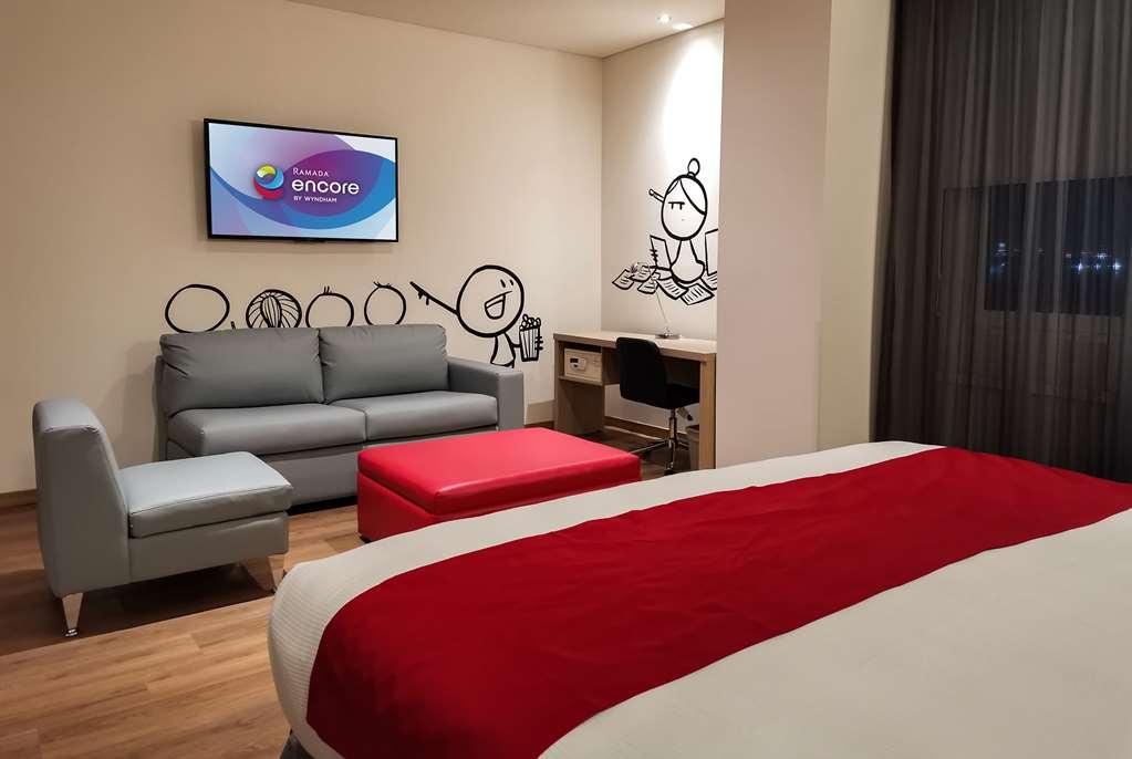 Ramada Encore By Wyndham Monterrey Apodaca Zona Aeropuerto Rom bilde