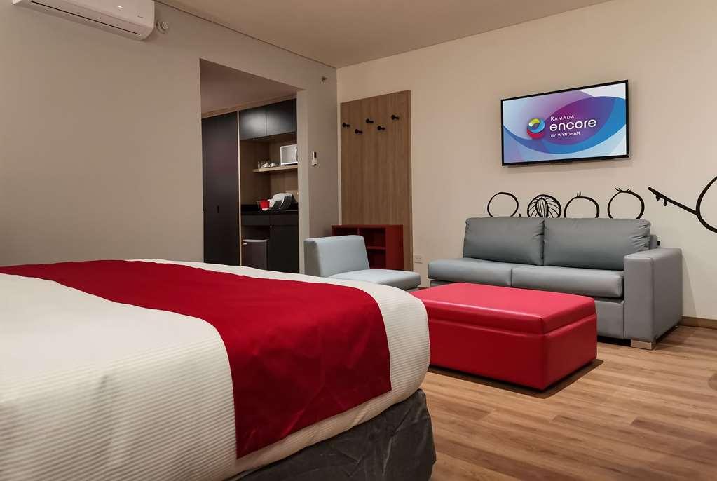 Ramada Encore By Wyndham Monterrey Apodaca Zona Aeropuerto Rom bilde